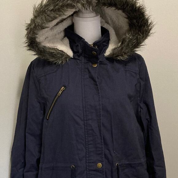 nwt Anorak Parka Jacket Navy Faux Fur & Sherpa Hood Slim Fit size L - Picture 3 of 10